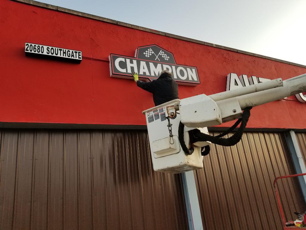 Completed Neon City and Signs LLC project 036